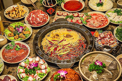 众领火锅城:用产品和服务打动餐饮美食消费者
